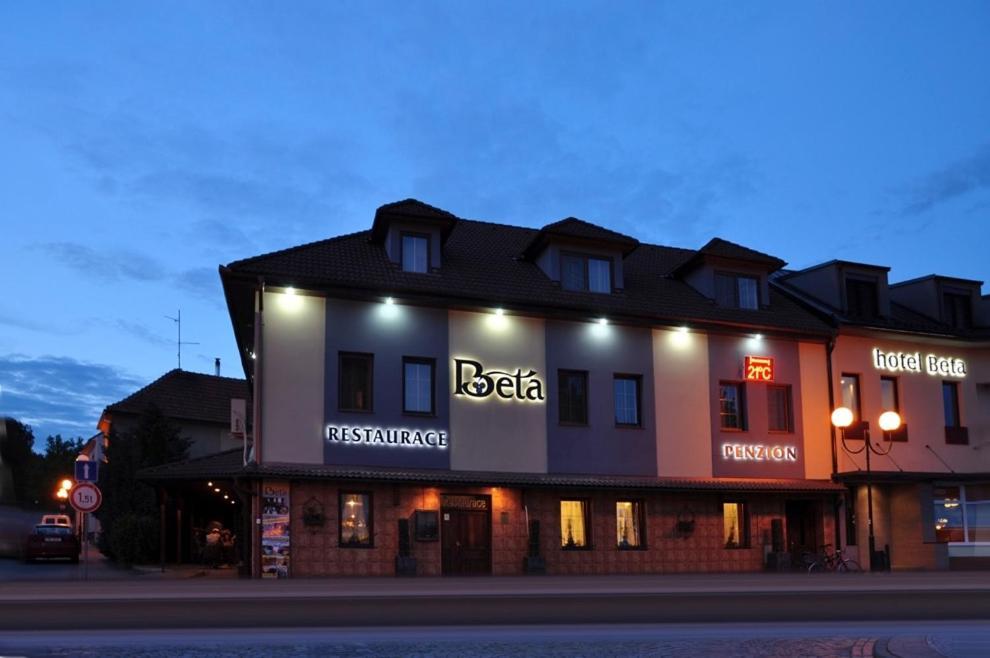 Hotel Beta Бзенец Экстерьер фото