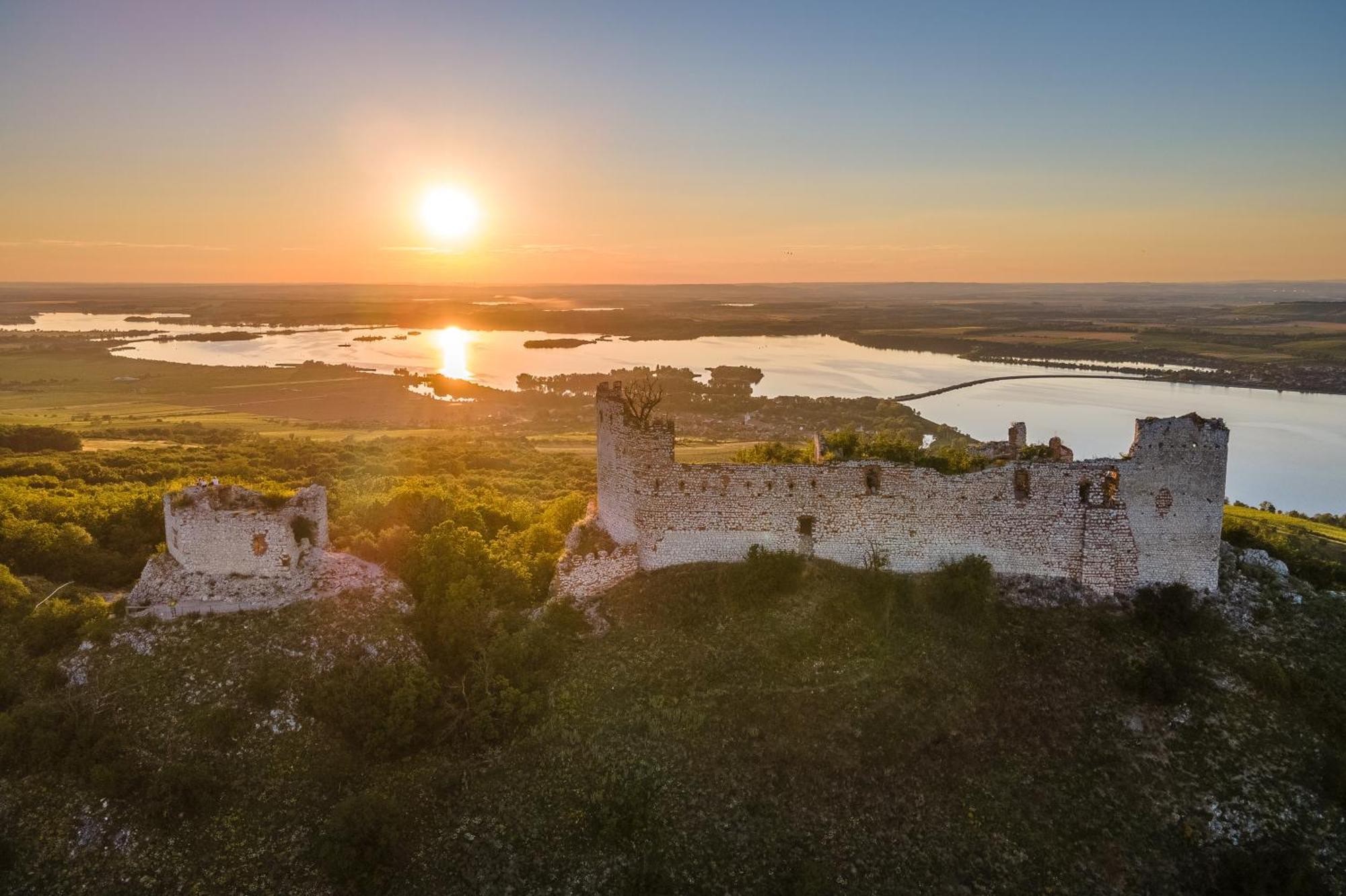 Hotel Beta Бзенец Экстерьер фото