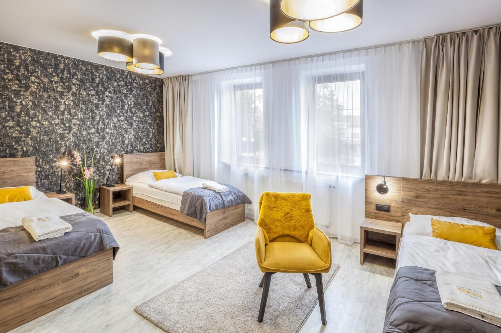 Hotel Beta Бзенец Экстерьер фото