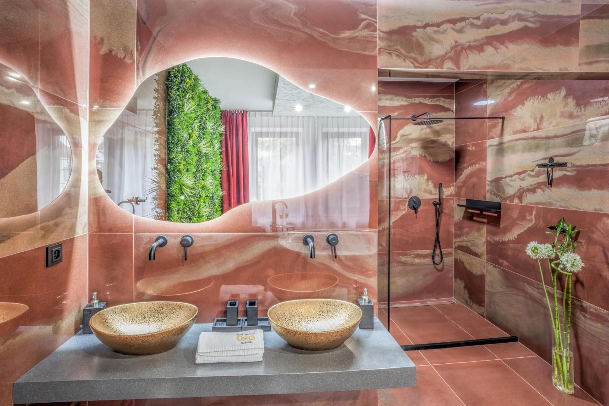 Hotel Beta Бзенец Экстерьер фото