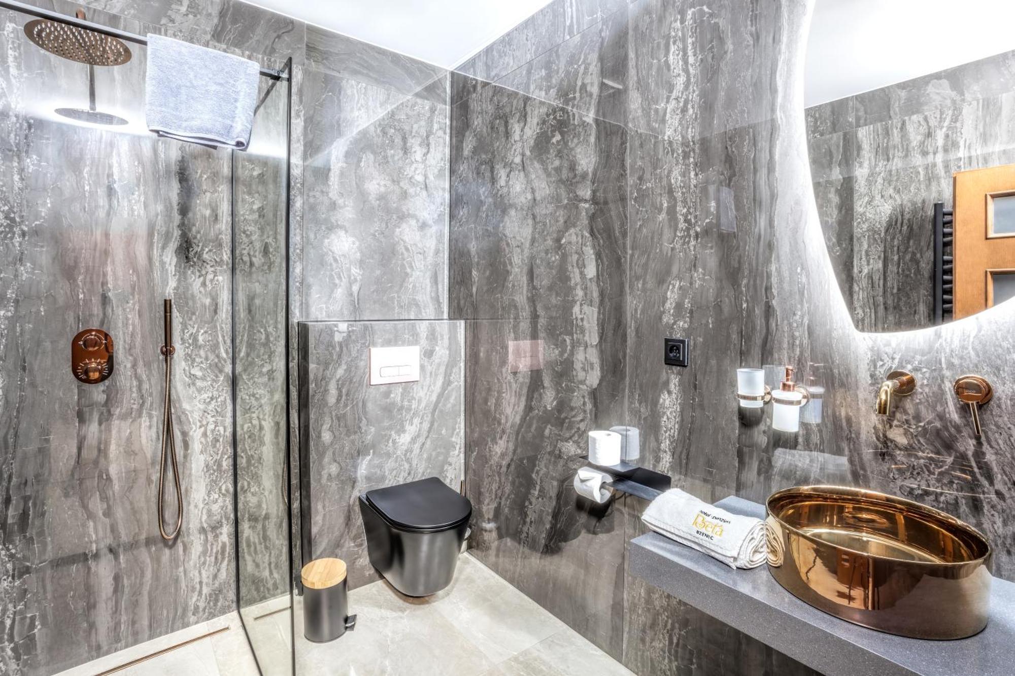 Hotel Beta Бзенец Экстерьер фото